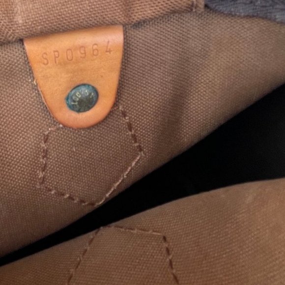 FLASH SALE!  LOUIS VUITTON SPEEDY 30 MONOGRAM MADE AND PURCHASED IN FRANCE - Picture 13 of 16